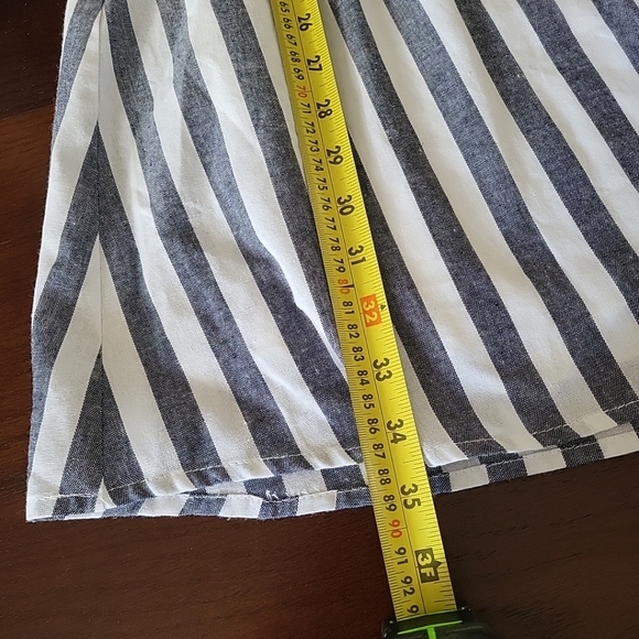 Andree by Unit Women's Dress Size 2X Gray/White Striped Smocked Top Peasant - Picture 11 of 11